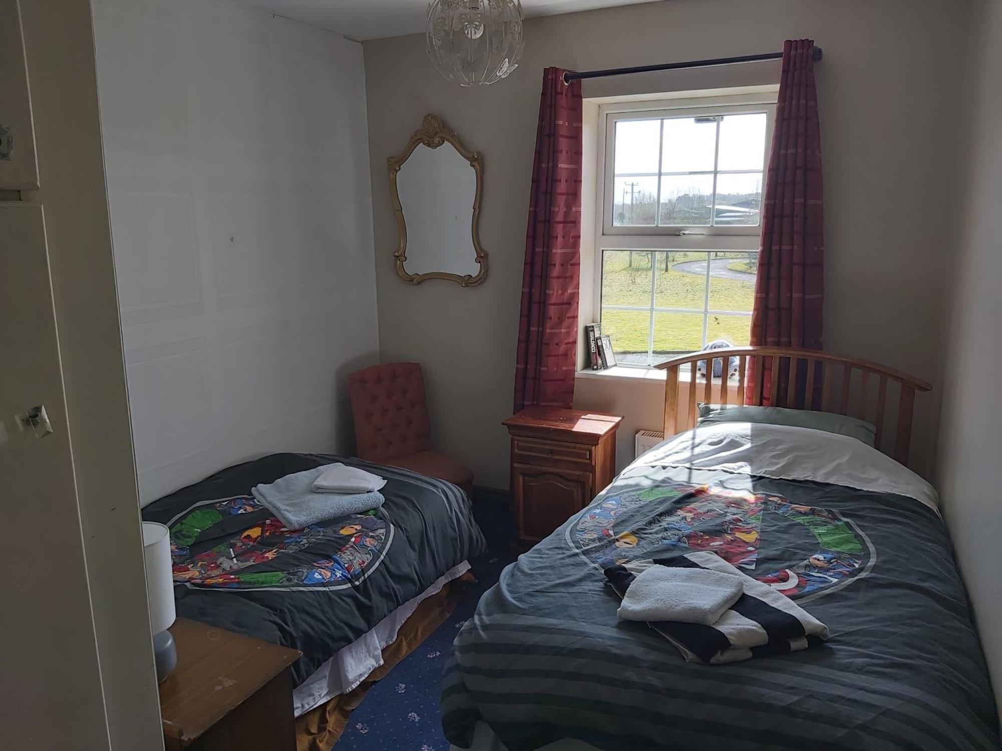 Hardwood Hall Kinnegad Bagian luar foto